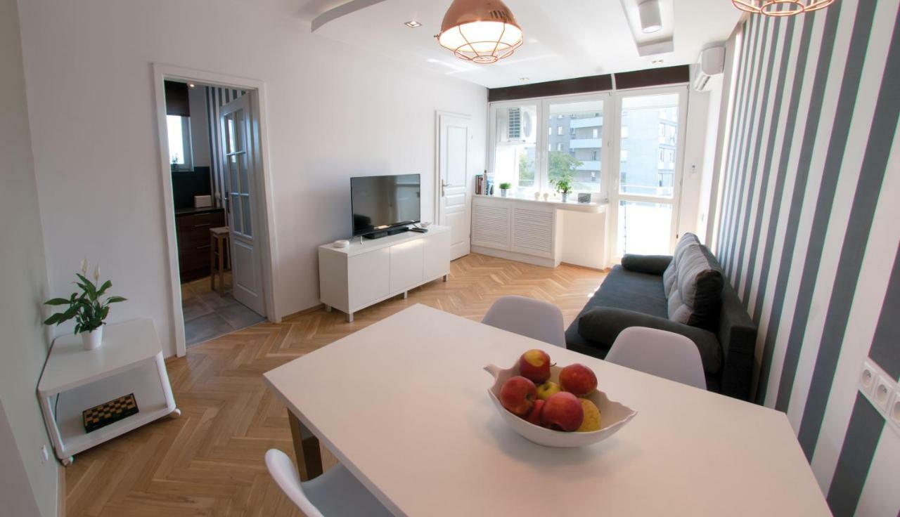 Old Town Grand Theatre Apartment Varşova Dış mekan fotoğraf